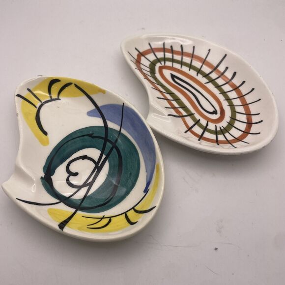 Pair MCM Ceramic Atomic Boomerang Ashtrays Trinket Trays Hand Painted Numbered - Picture 1 of 10